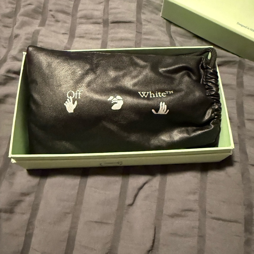 Off-White Black Rectangular Sunglasses - image 5